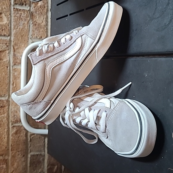 Vans off the wall classic lace up sneaker - Picture 1 of 4